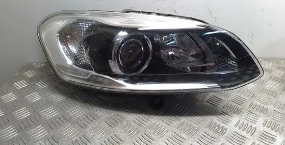 Volvo XC60 Headlight/headlamp 31420258
