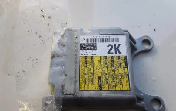 Toyota RAV 4 (XA30) Airbag control unit/module 8917042210 89170-42210