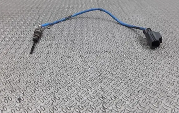 Ford Focus Exhaust gas temperature sensor 6M5112B591CA