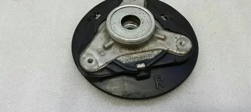 Mercedes-Benz E W212 Front shock absorber mounting bracket A2123230420