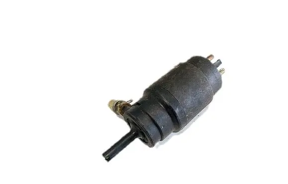 Mercedes-Benz C W203 Windscreen/windshield washer pump 2028690121
