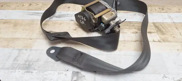 Peugeot 807 Rear seatbelt 040147