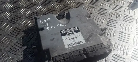 Renault Espace - Grand espace IV Engine control unit/module 8200646029 8200541450 8973835013