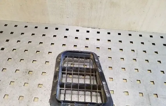 KIA Rio Quarter panel pressure vent 9751017000