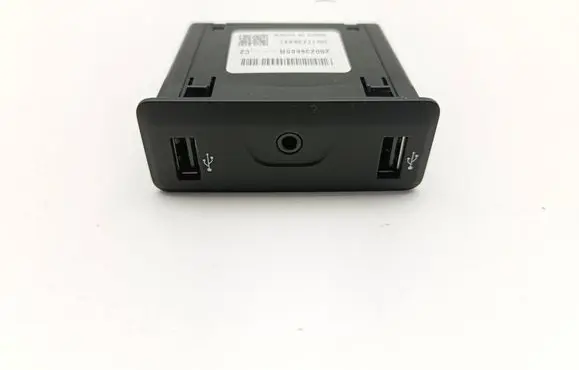 Renault Megane IV AUX in-socket connector 280239665R DQ17Z36927