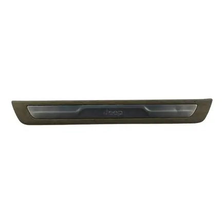 Jeep Grand Cherokee Side skirt front trim 1nc80trmab 1037