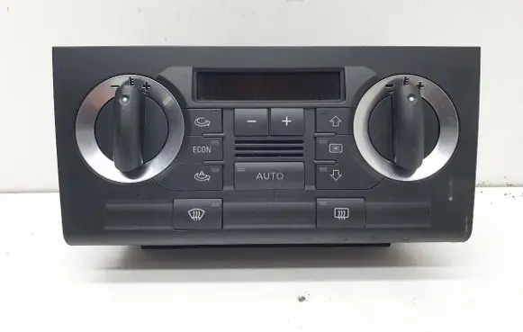 Audi A3 S3 8P Climate control/heater control trim