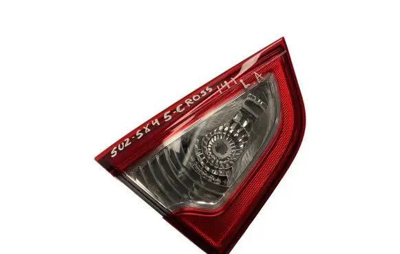 Suzuki SX4 S-Cross Rear/tail lights E42328400