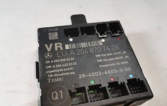 Mercedes-Benz C W204 Door control unit/module A2048707426