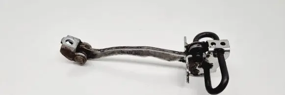 Opel Astra G Front door check strap stopper 24422501