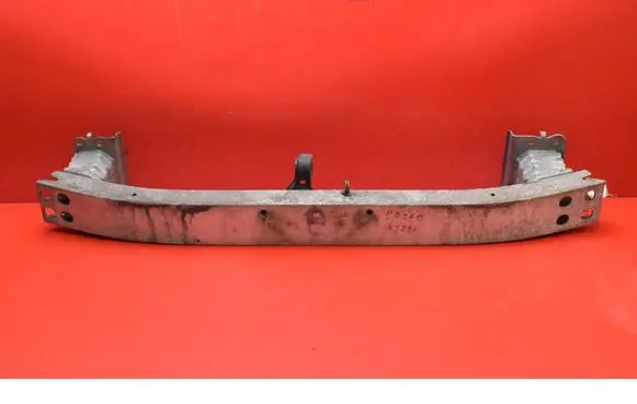 Toyota Corolla Verso E121 Front bumper support beam