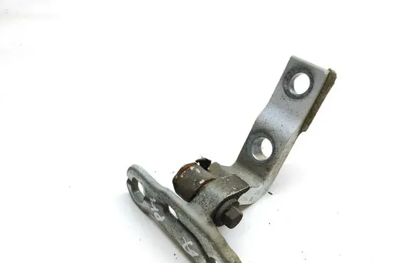 Volvo S90, V90 Front door lower hinge 31371554