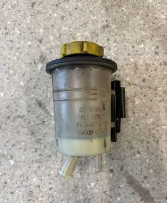 Land Rover Range Rover Sport L320 Power steering fluid tank/reservoir QFX500060 RCN000011 YC153R700AA