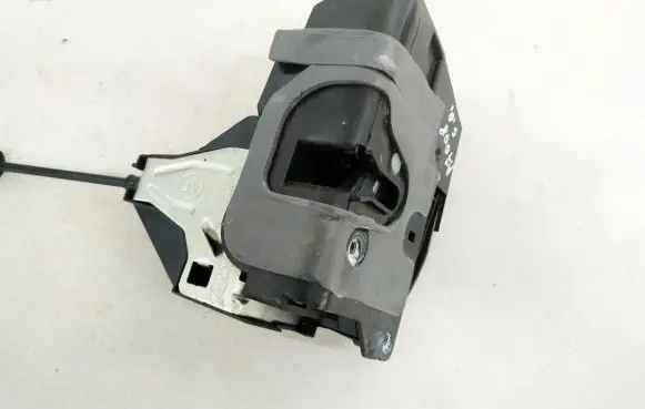 Jaguar I-Pace Rear door lock j9d324994af