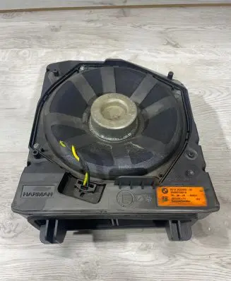 BMW 2 F44 Subwoofer speaker 2622665 2748006401 8948013401A