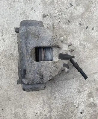 Volvo V70 Front brake caliper