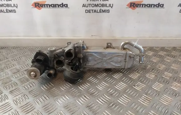 Skoda Octavia Mk3 (5E) EGR valve cooler 03L131512BJ