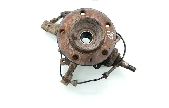 Renault Master III Front wheel hub