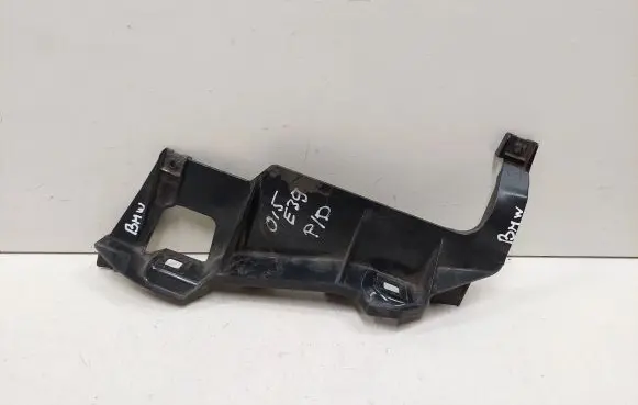 BMW 5 E39 Headlight/headlamp mounting bracket 15372400