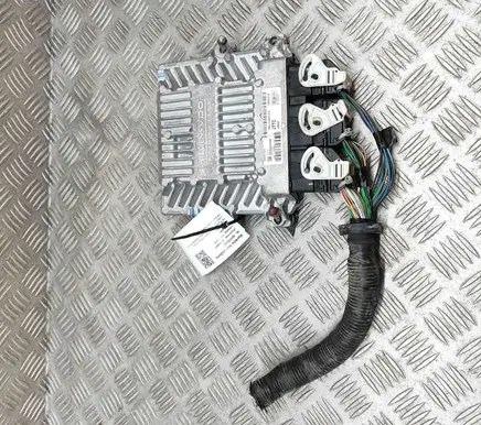 Ford Focus Engine control unit/module 5WS40552BT SID803A