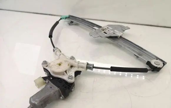 KIA Rio Front door window regulator with motor 824601W000 DH2621005171