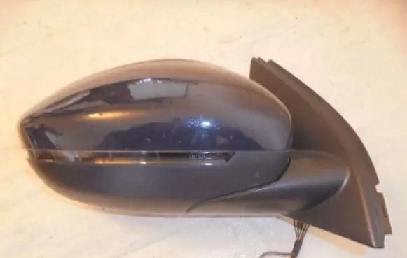 Peugeot 308 Front door electric wing mirror 9PIN