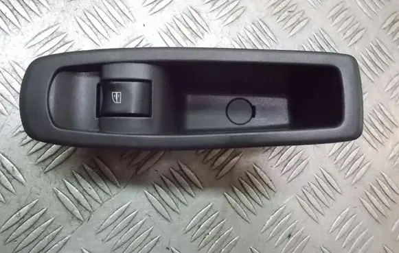 Renault Koleos II Quarter vent window switch 82960JY00A