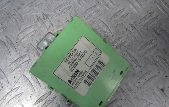 Lexus IS 200-300 Other control units/modules 8281053020 82810-53020
