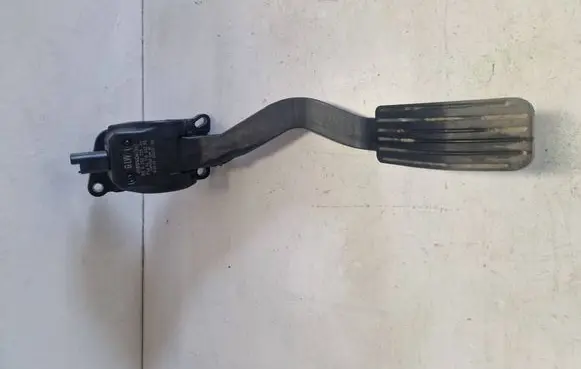 Citroen C4 II Accelerator throttle pedal 9671840280