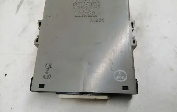 Lexus RX 330 - 350 - 400H Gateway control module 8911148110 2324005340