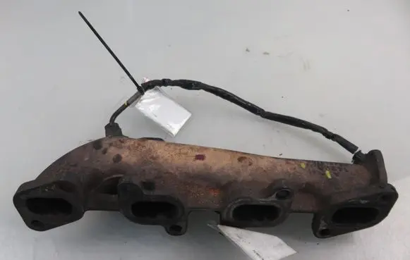 Mercedes-Benz Vito Viano W639 Exhaust manifold 0081532223 6511420001