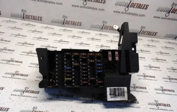 Mercedes-Benz A W169 Fuse module A1695451740