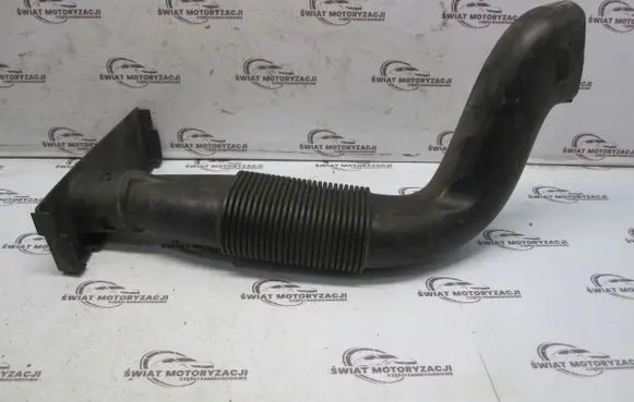 Skoda Fabia Mk2 (5J) Air intake duct part 6R0129618A