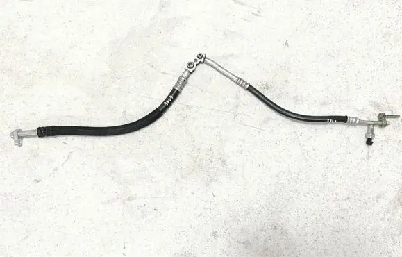 Chevrolet Corvette C7 Air conditioning (A/C) pipe/hose 