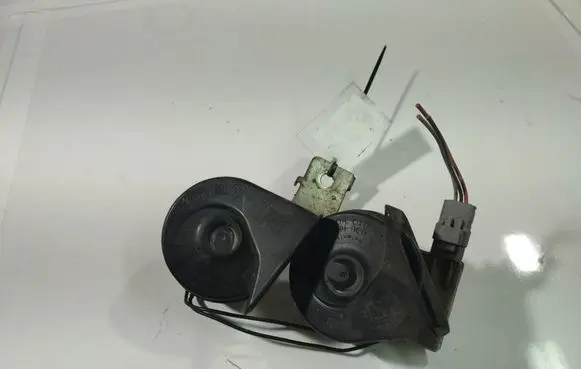 Renault Laguna II Horn signal 0058100