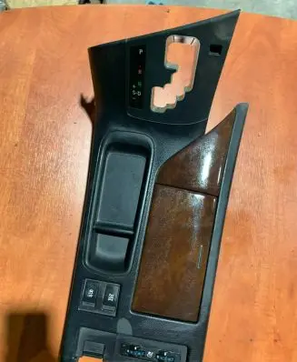 Lexus RX 450H Center console 588210E020