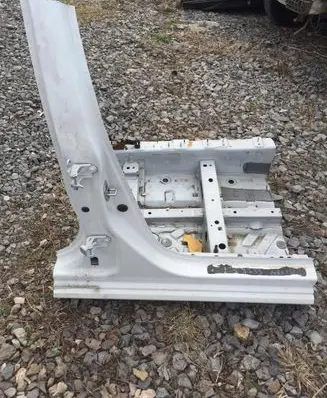 Renault Megane IV Pillar (middle) 