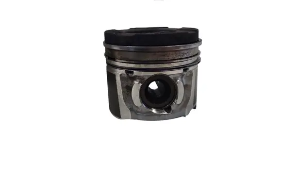 Volvo S40 Piston 