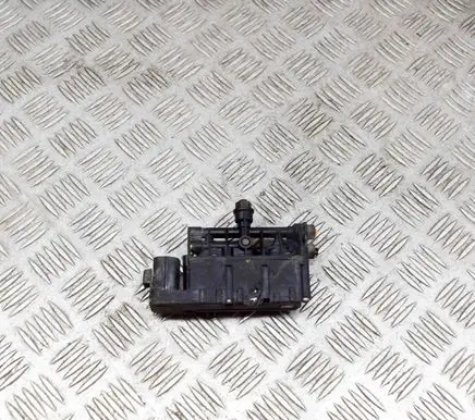 Land Rover Range Rover Sport L320 Air suspension control unit module (rear) RVH000095