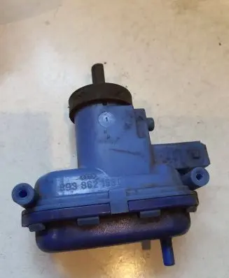 Audi 80 90 B3 Central locking vacuum pump 893862153C