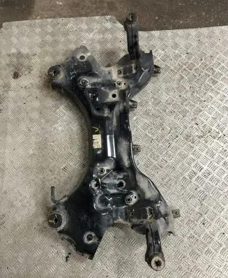 Hyundai Tucson TL Front subframe 62400D3050