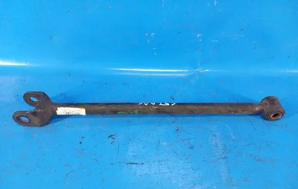 Toyota Camry Rear control arm 4871006110
