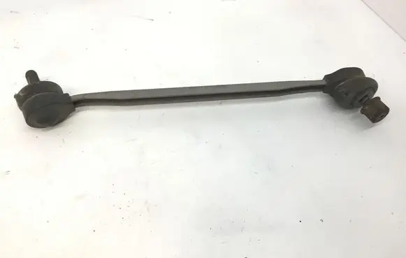 Volkswagen Polo V 6R Front anti-roll bar/stabilizer link 6R0411315
