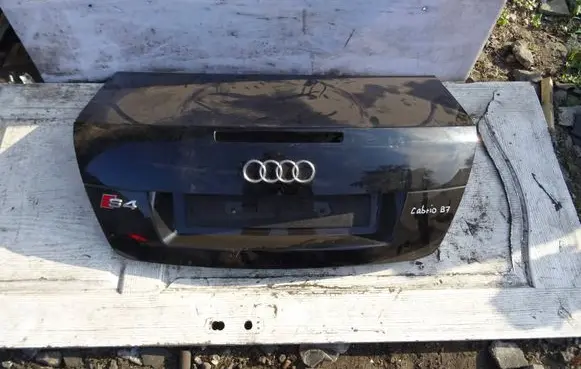 Audi A4 S4 B7 8E 8H Tailgate/trunk/boot lid