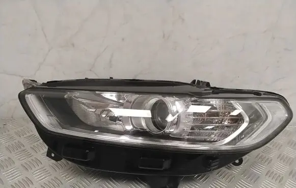 Ford Mondeo MK V Headlight/headlamp DS7313W030AE