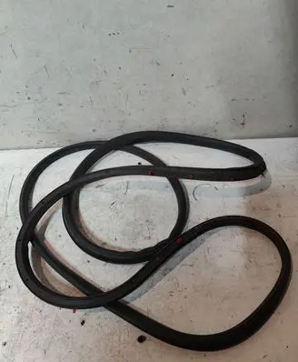 Audi A8 S8 D3 4E Front door rubber seal 4E04837839