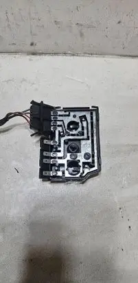 Audi 80 90 S2 B4 Tail light bulb cover holder B5831BL