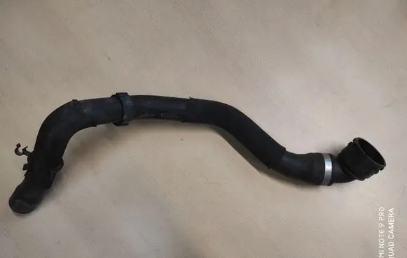Ford Kuga I Engine coolant pipe/hose AV418260