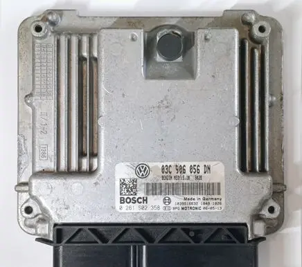 Volkswagen Golf V Engine control unit/module 03C906056DN 0261S02358