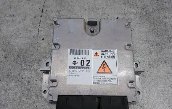 Nissan X-Trail T30 Engine control unit/module ECU
